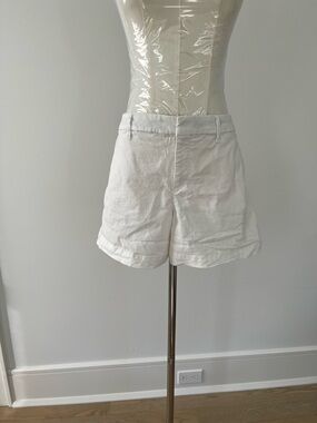 Tommy Hilfiger White Cuffed Women's Shorts